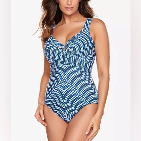 Miraclesuit Other - Miraclesuit Hypnotique Crisscross One-Piece Swimsuit